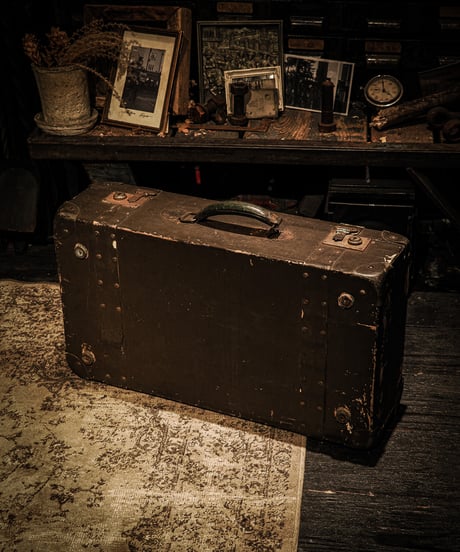 British Military-Style Canvas Trunk / 1930s Vintage Travel Case