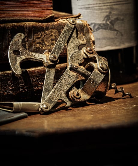 Accordion antique corkscrew