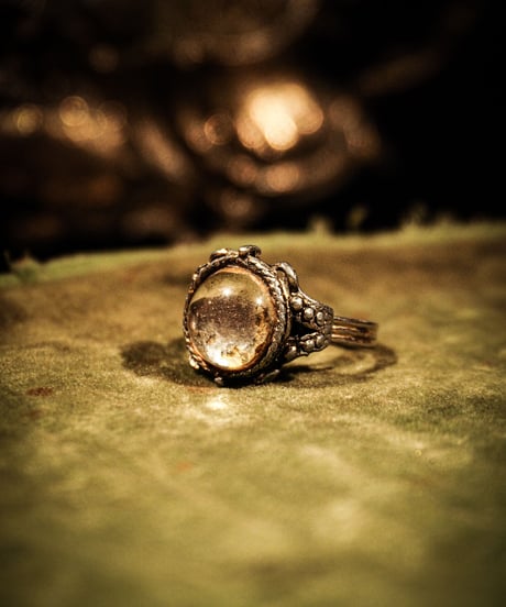 Stone rust vintage silver ring