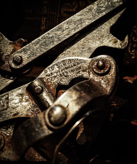 Accordion antique corkscrew