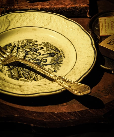 1880's-1920's Talking plate, earthenware