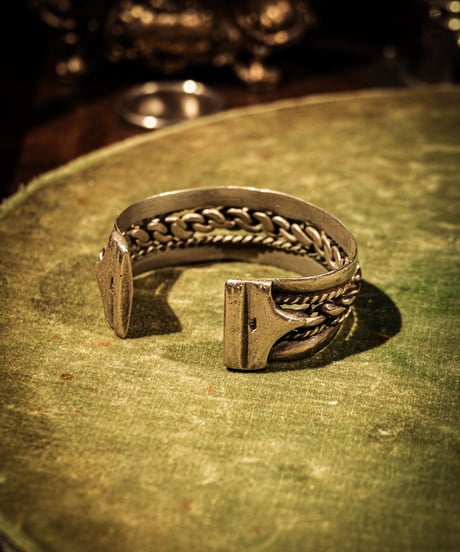 Mexican jewelry vintage silver bangle