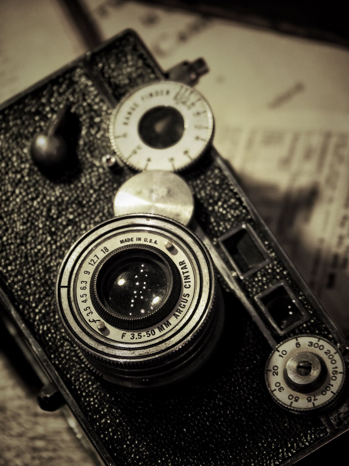 Argus C3 from 1930's - 1960's [Film camera] 01