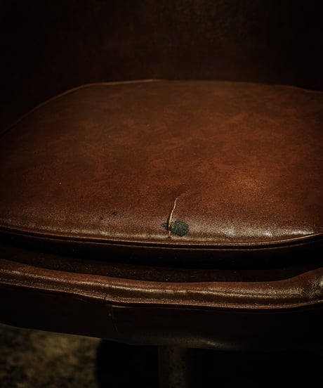 Mid-Century Modern Tulip Base Swivel Chair / Brown Vinyl Upholstery