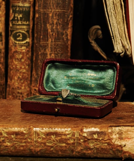 1930s British Shield Motif Silver-Plated Ring