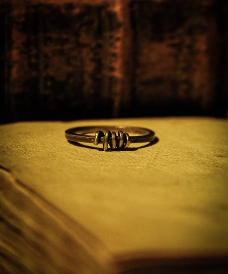 Twist vintage silver ring