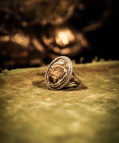 Flame stone reef vintage silver ring