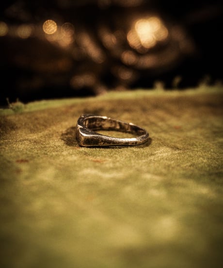 Rock texture vintage silver ring