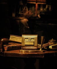 1930's Desk calendar -Brass-