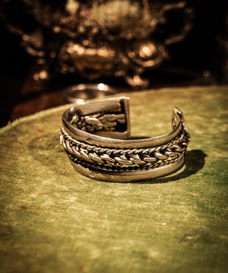 Mexican jewelry vintage silver bangle