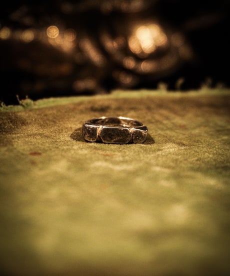 Rock texture vintage silver ring