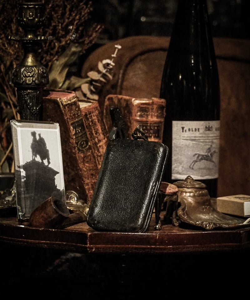 Vintage leather coin & pass case | WAIOKIRY