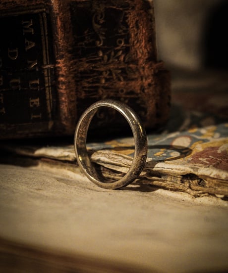 Hallmark Design vintage sterling silver ring