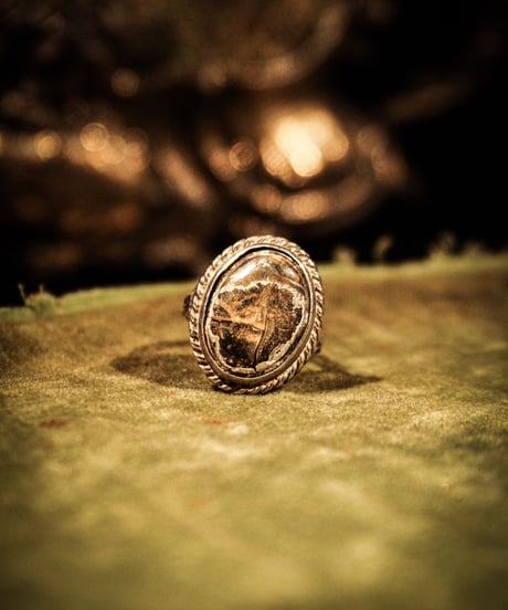 Flame stone reef vintage silver ring