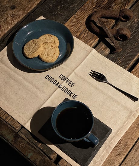 R's C coffee Table mat (3C)