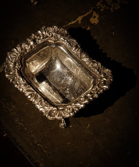 Victorian Silver-Plated Salt Cellar with Ornate Acanthus Border and Paw Feet