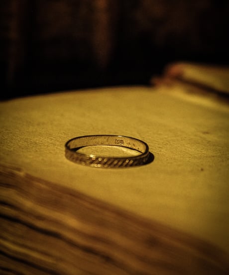 Line vintage silver ring