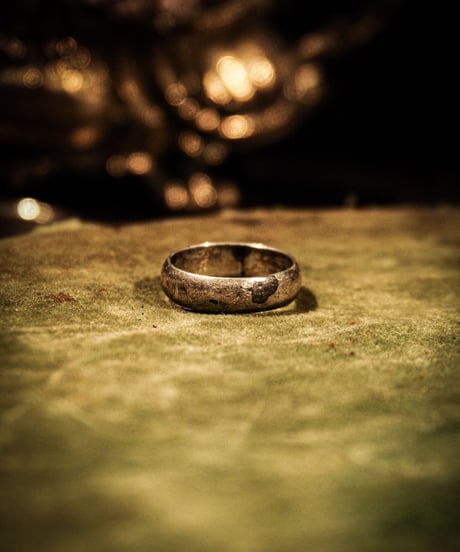 Rust simple vintage silver ring