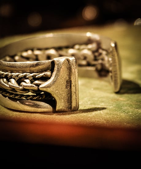 Mexican jewelry vintage silver bangle