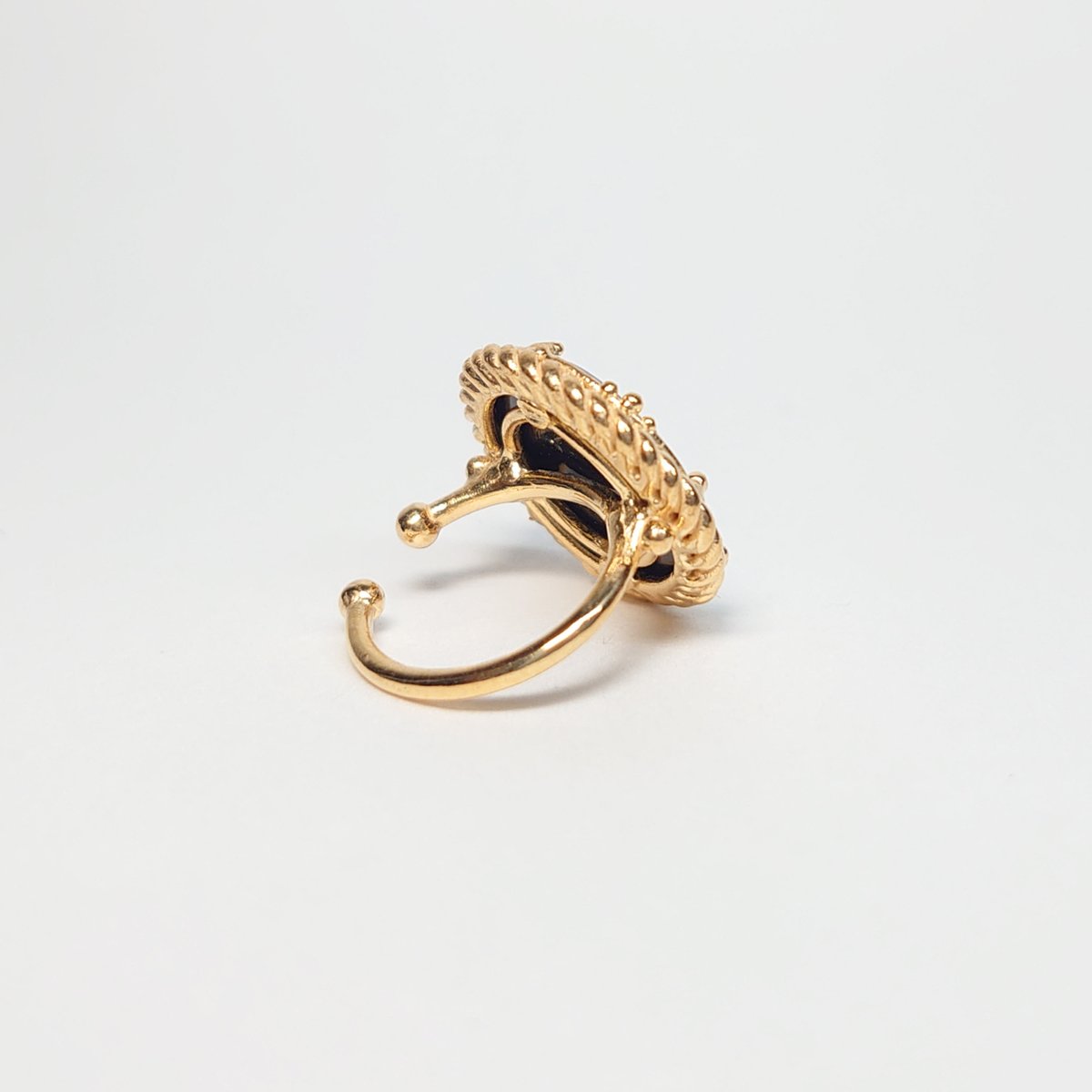 4P25 SV(K18) Ear Cuff (Cameo/Agate) | la luce d
