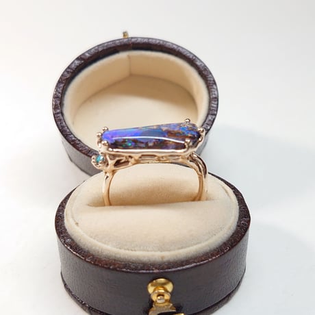 21R83 K10 Ring (Boulder Opal)