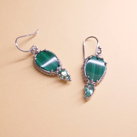4P64 SV(Rh) Earrings (Malachite)