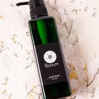 真禅美」₍シャンプー・ヘアートリートメント・ボディソープ）3本セット