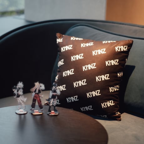 KMN CUSHION - DEBUT