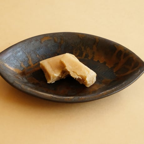 【中東発祥の郷土菓子】HALVA - カシューナッツ レモンピール -