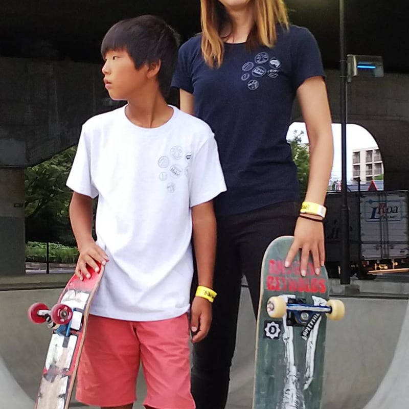 イラスト　Tシャツ メンズ　洗車　スケートボード　若者　海外　英語　趣味