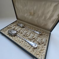 19世紀　十字架マーク　イギリス製　シルバープレート　ベリースプーン　２点セット