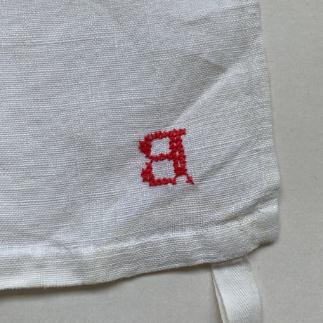 ２０世紀前半　トーション　メティス　イニシャルB刺繍