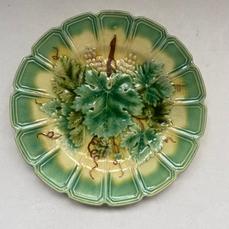 サルグミンヌ　フランスアンティーク　グリーン　　ソースボート サルグミンヌ フランスアンティーク グリーン ソースボート