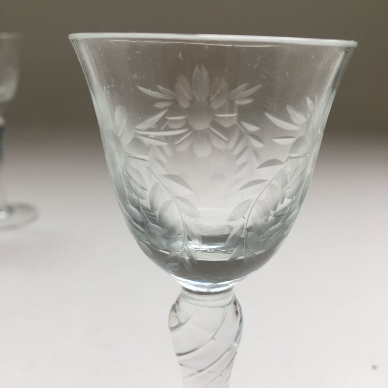 【美品】アンティークグラス　リキュール　花　オブジェ　花びら　R1343ダI 美品】アンティークグラス リキュール 花 オブジェ 花びら R1343ダI 美