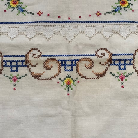 1950年代　プチ・ナップとセルヴィエット　コットン　マルチカラー刺繍