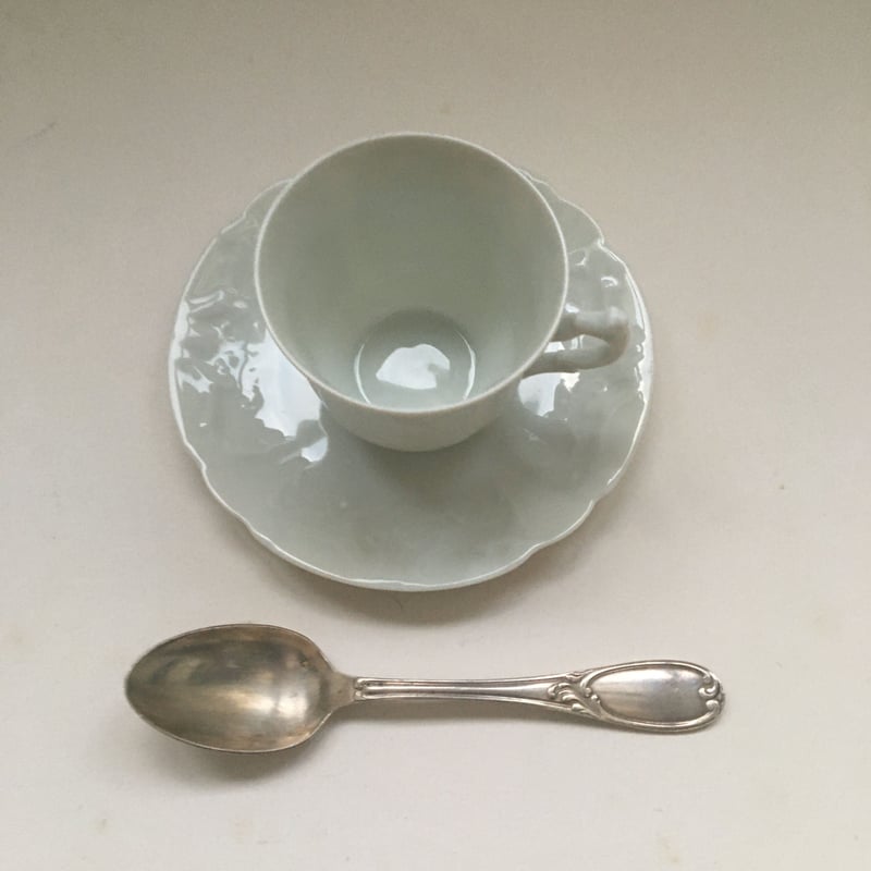 1960年代 リモージュ ラファルジュ カップ&ソーサー 白磁 1960年代 リモージュ ラファルジュ カップ&ソーサー 白磁