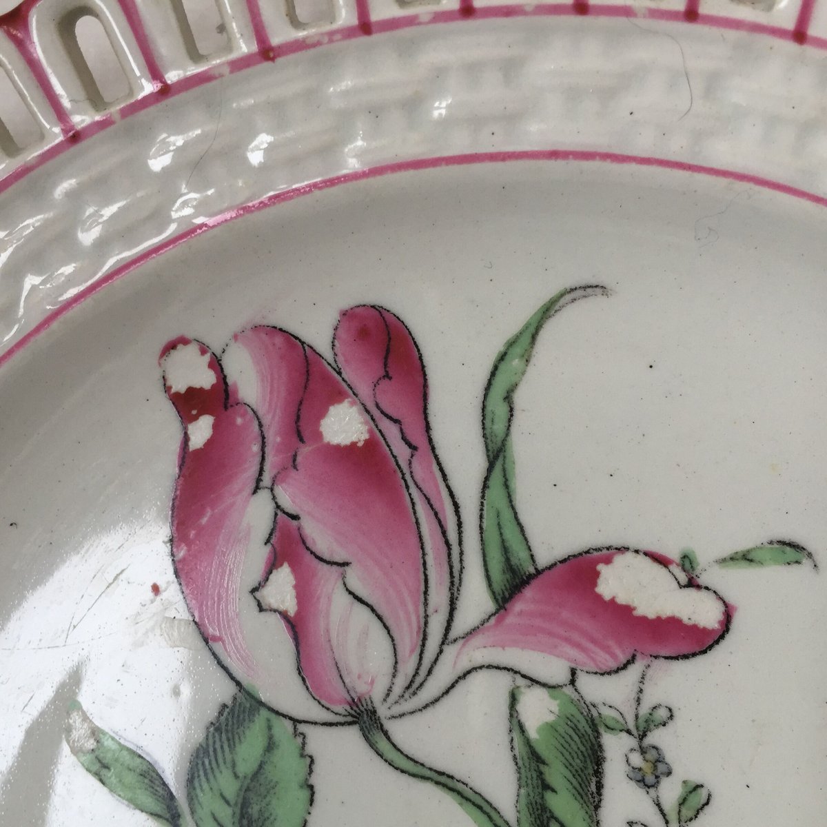 希少　Luneville パニエ　デザート皿　薔薇とチューリップ皿おまとめ 希少 Luneville パニエ デザート皿 薔薇とチューリップ皿お