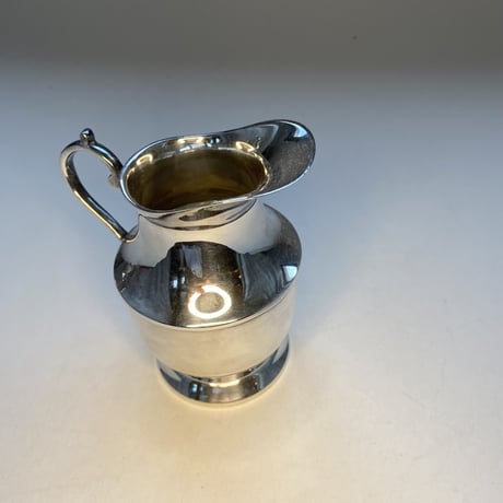 20世紀後半　ピシェ２サイズ、プラットー　３点セット　シルバープレート製