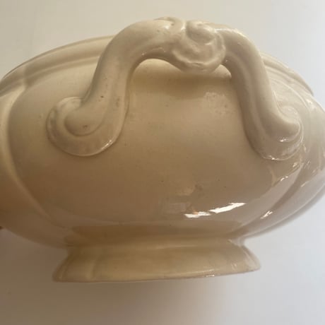 1920年代　サルグミンヌ　花リム　レギュミエ(蓋なし)　２