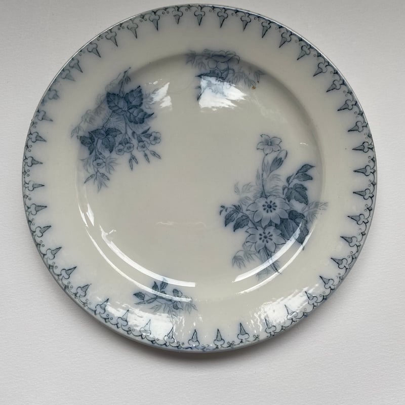 フランスアンティーク サルグミンヌのモーツァルト希少なデザート