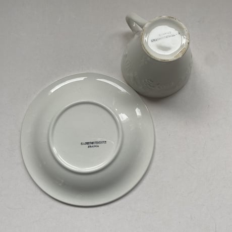 1950年代　ディゴワン　サルグミンヌ　フレーツレリーフ　ドゥミタス　カップ&ソーサー　５客セット