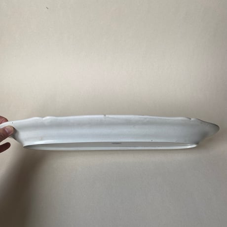 １８９２年　リュネヴィル　プチ　プラ・ア・ポワソン　花リム　白い陶器