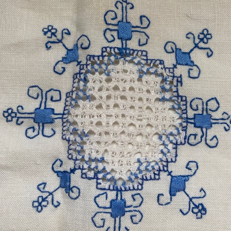20世紀前半　プチ・ナップとセルヴィエット　セット　メティス　ブルーの刺繍
