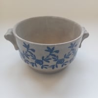 １９００年　サン・ヴァリエール　キャセロール（蓋なし）グレ　ブルーの小花柄