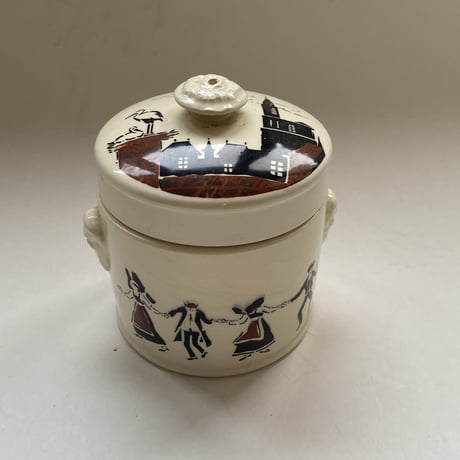 １９５０年代　サルグミンヌ　アルザス　テリーヌ　民族衣裳柄　L