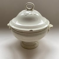 19世紀　ショワジー・ル・ロワ　レギュミエール　白陶器　リングの取っ手　ぶどうの葉