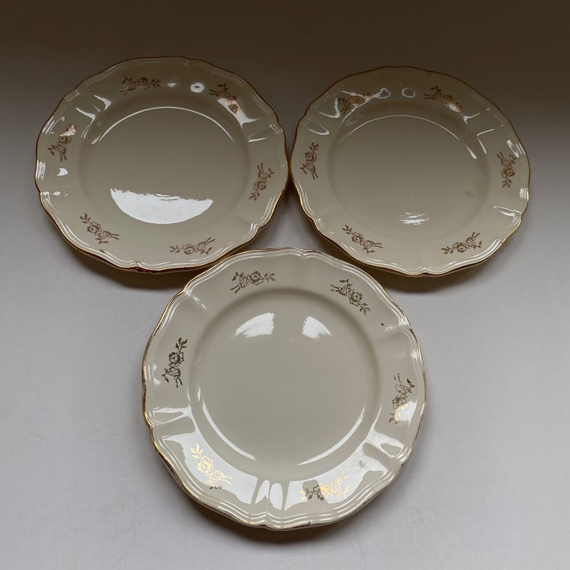 古い時代  ブロカント  銅  皿  花リム 1950年代 花リム デザートプレート ゴールドのお花モチーフ