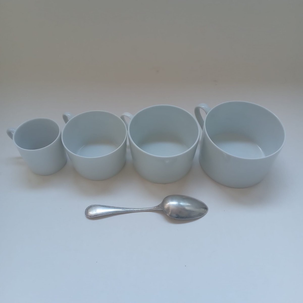 20世紀後半 ロイヤル・リモージュ カップ＆ソーサー ティーカップ 白磁