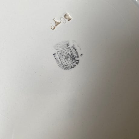 19世紀後半、1920年代　ディゴワン・サルグミンヌ　プラ・クル　白い陶器　1-2