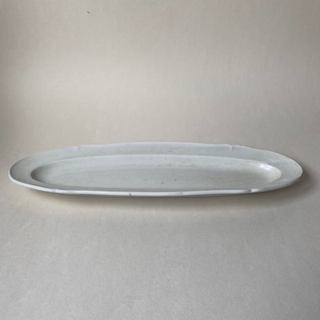 １８９２年　リュネヴィル　プチ　プラ・ア・ポワソン　花リム　白い陶器